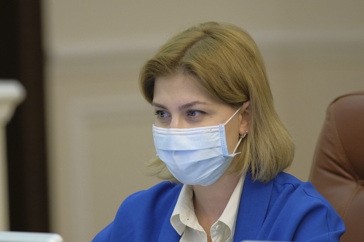 У вице-премьера Стефанишиной подтвердили COVID-19