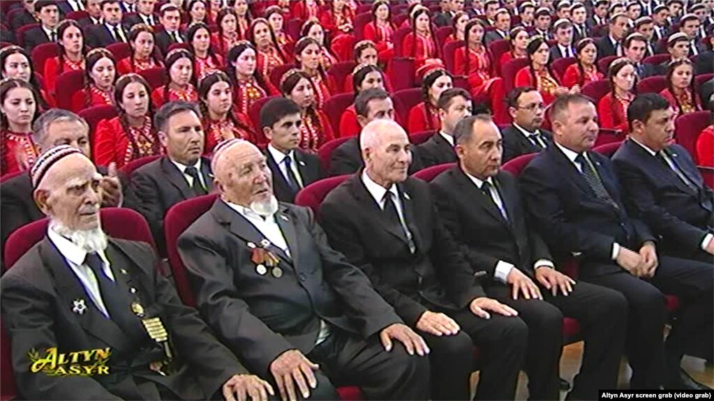 У Туркменістані ветеранів змусили здати гроші на подарунки самим собі до 9 травня