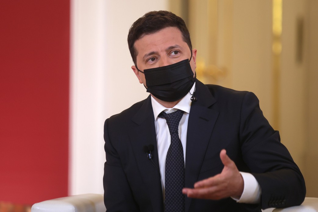 У нас танки вулицями не їздять: головне із пресконференції Зеленського для іноземних ЗМІ (відео, онлайн)