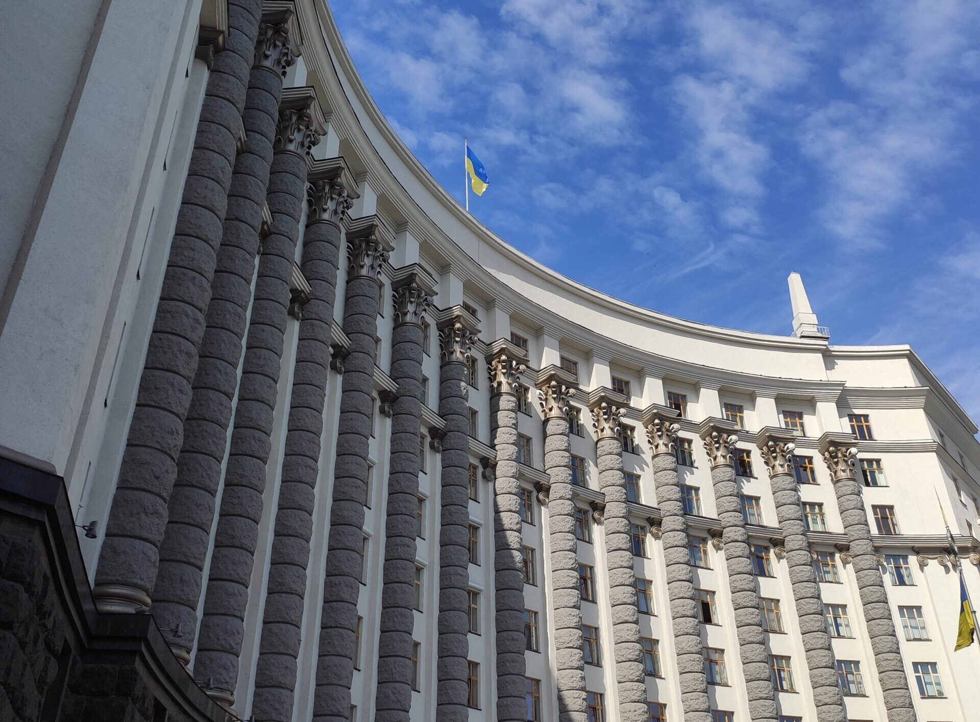 Кадрові ротації в уряді: "слуги" знайшли заміни кільком міністрам - ЗМІ