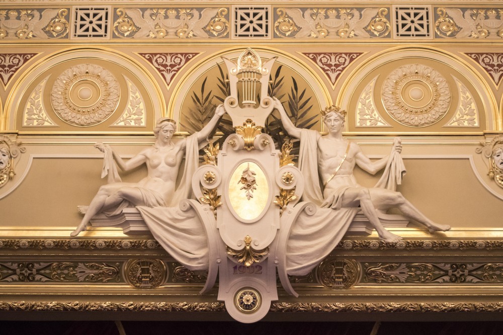 Національний академічний театр оперети оновили в Києві - фото