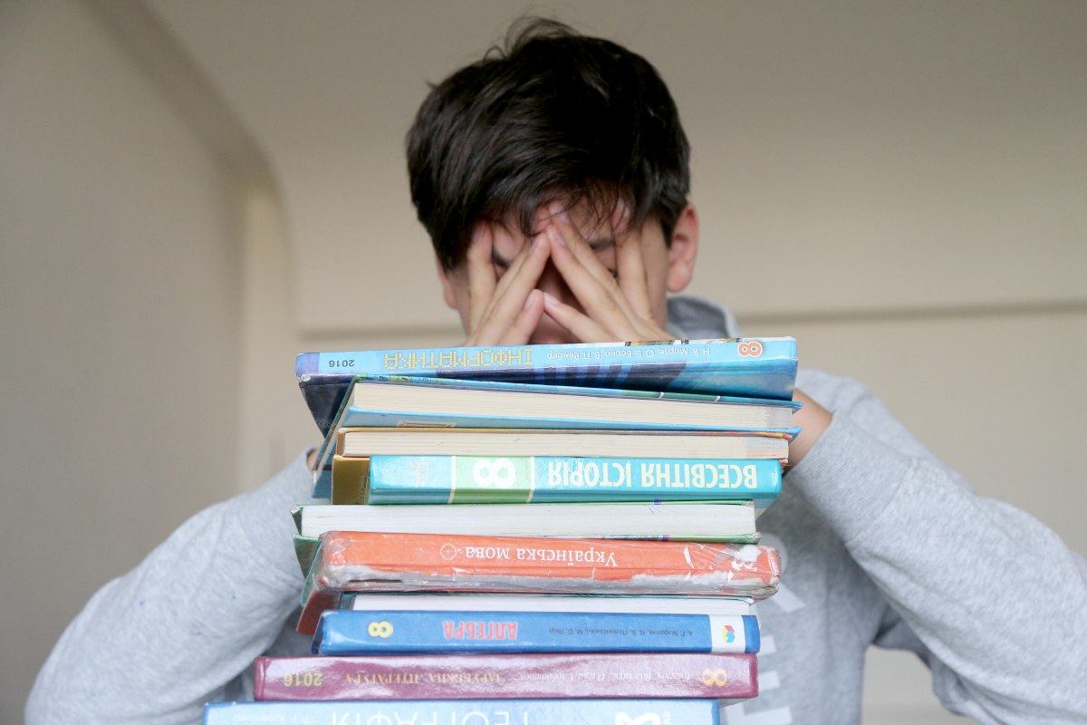 В Україні ретельніше обиратимуть підручники для шкіл: рішення Ради