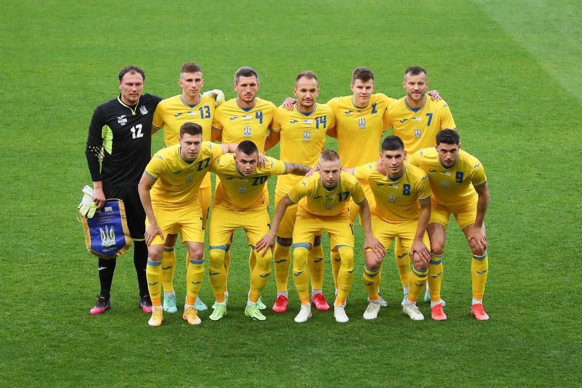 Польський телеканал переплутав прапори під час трансляції Євро-2020: Україна отримала російський