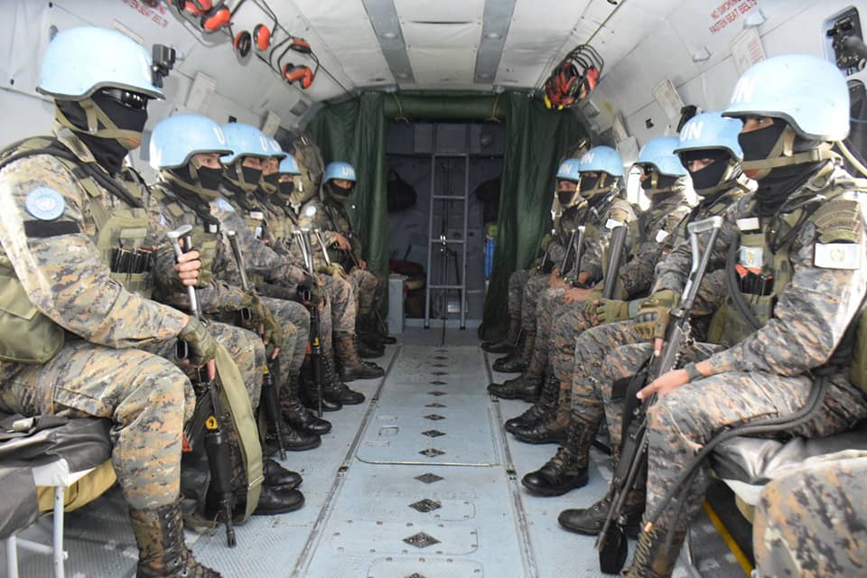 На Херсонщині та Запоріжжі військові ООС провели навчання на морі і в повітрі (відео)