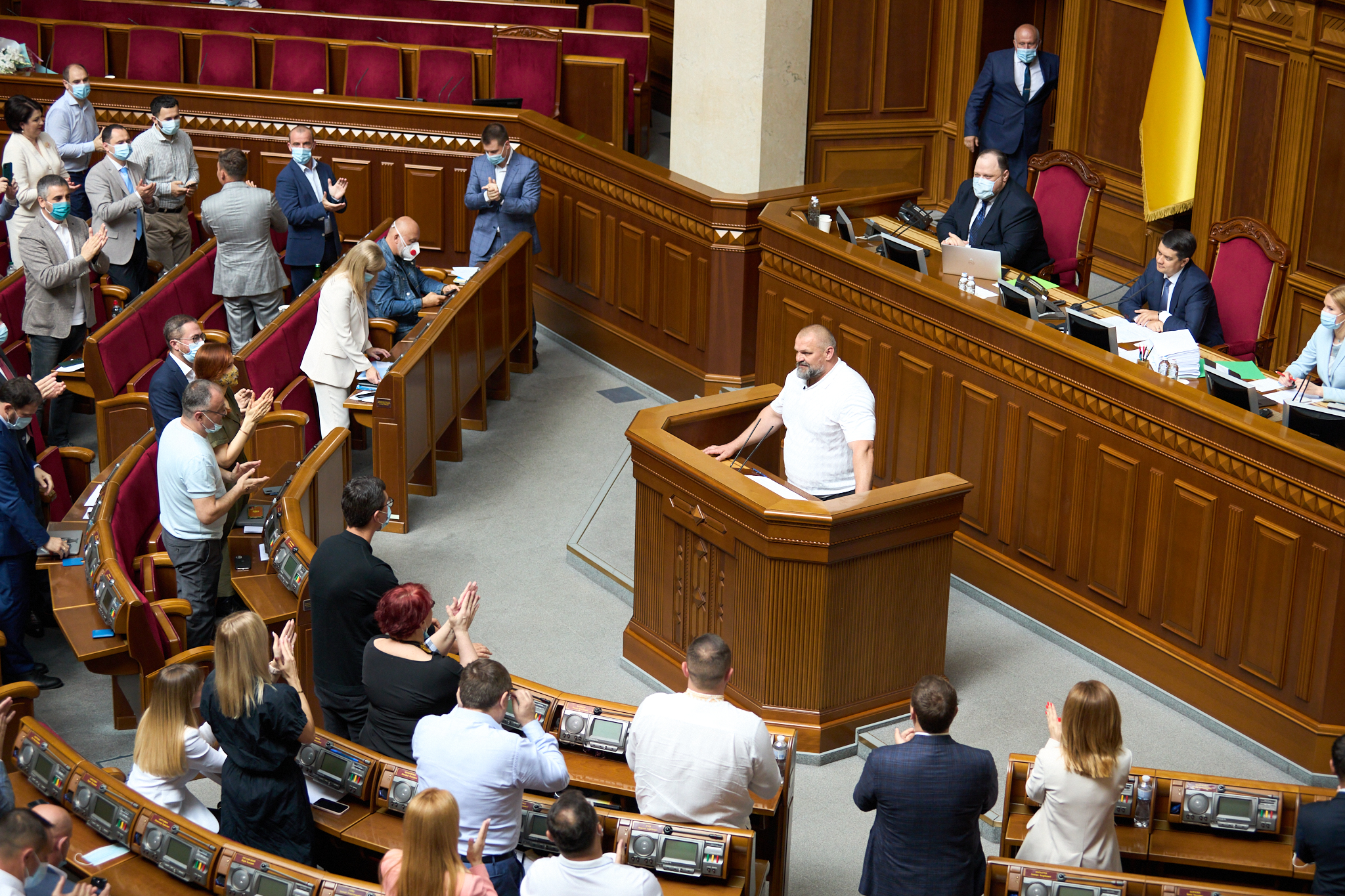 Вірастюк увійшов до фракції "Слуг народу"