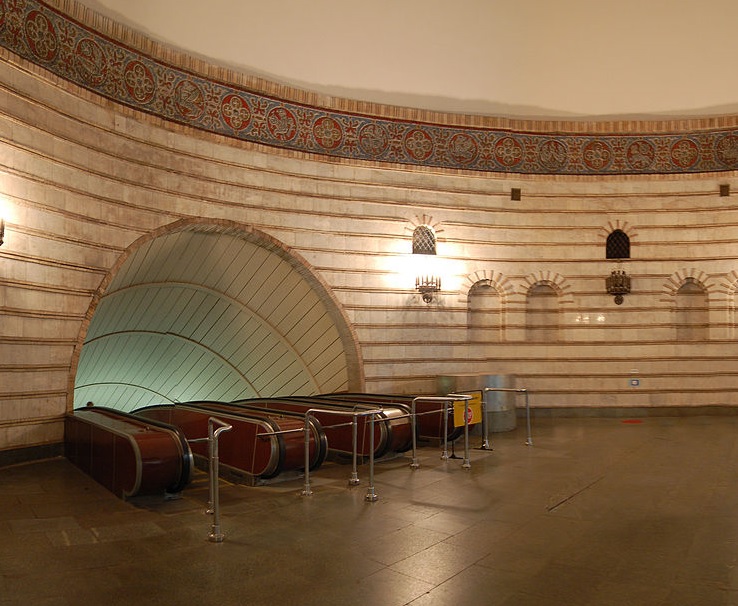 У мінерів загострення: ще дві станції метро закрили у Києві