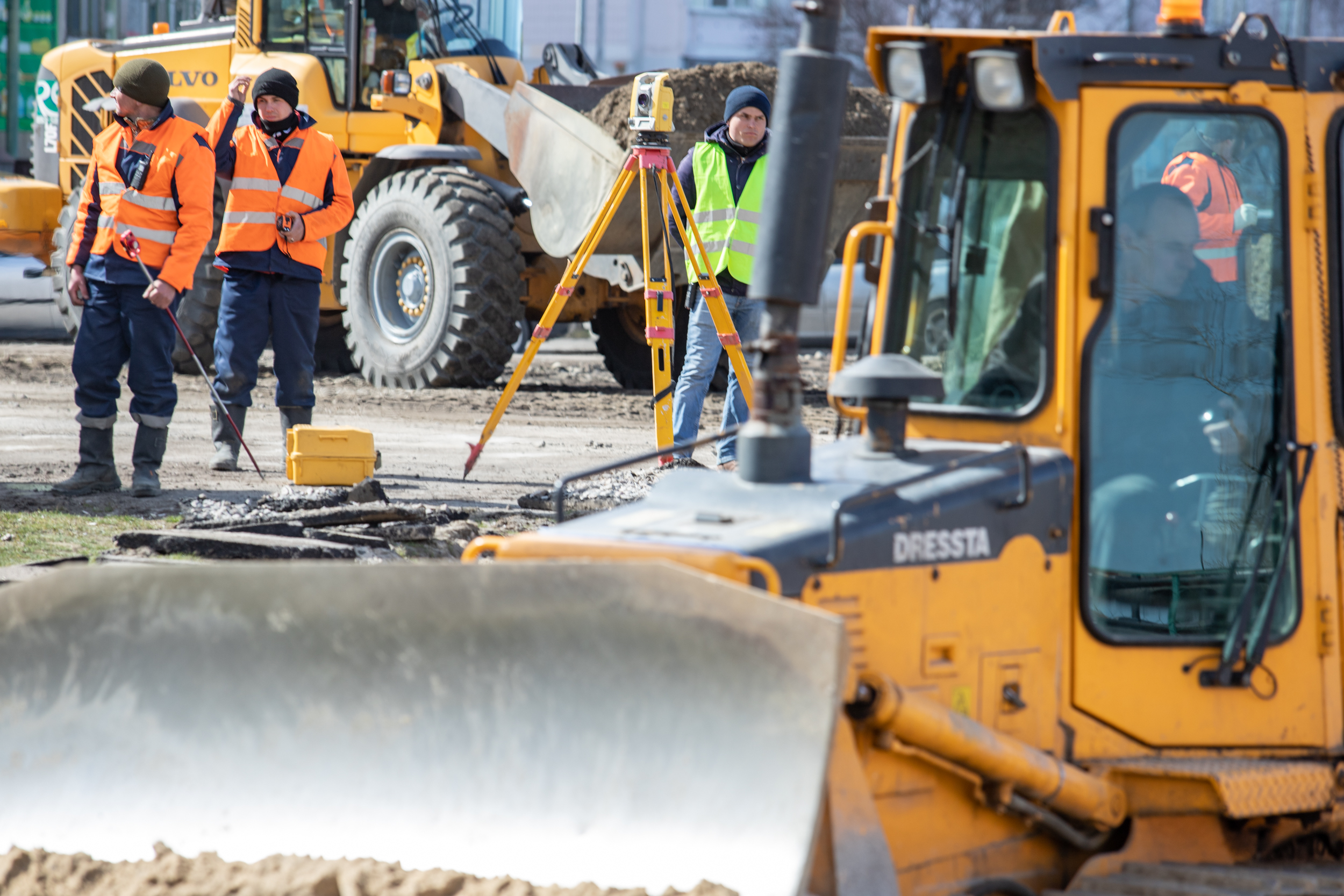 В Киеве на Дегтяревском путепроводе ограничено движение транспорта