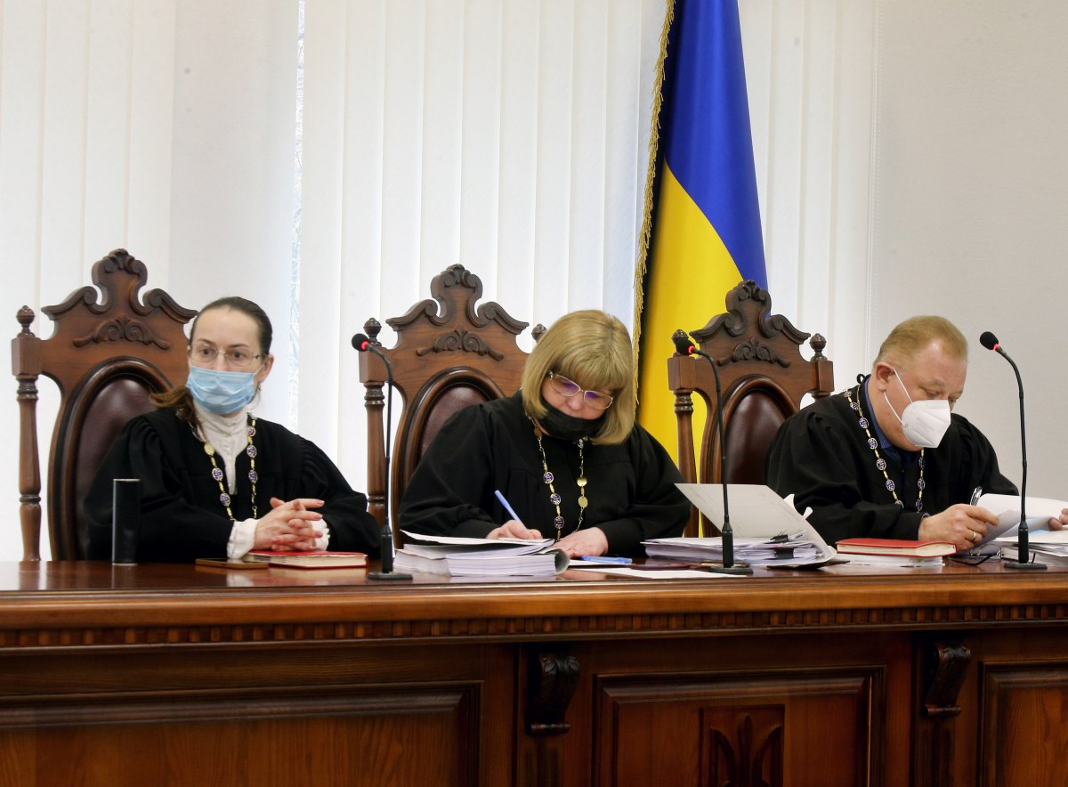 Новый этап судебной реформы: почему Зеленский может ветировать закон "слуг"