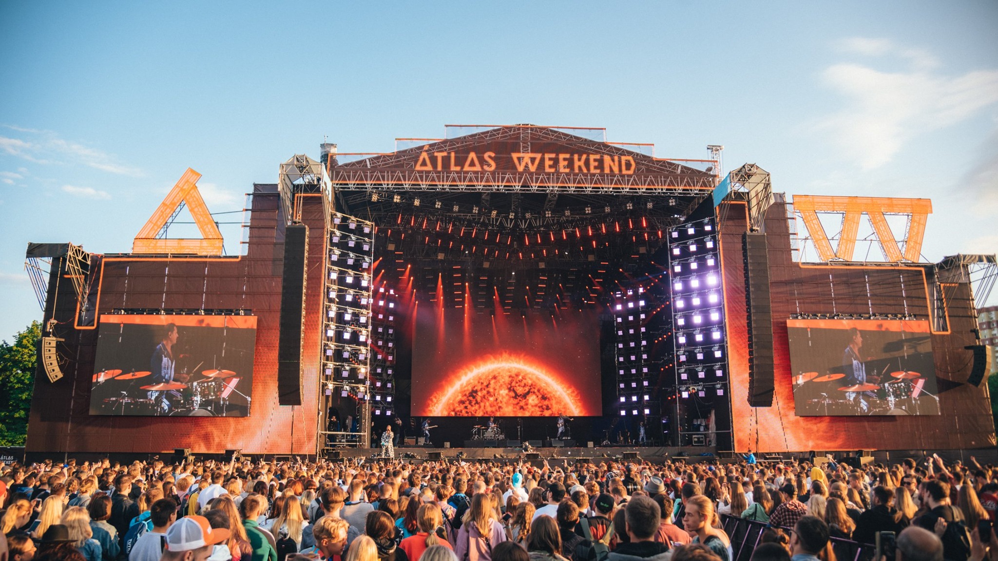 На фестивале Atlas Weekend на ВДНХ будет работать центр массовой вакцинации