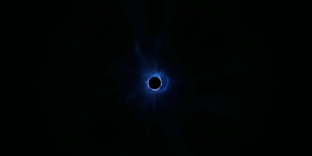 Черная дыра выбрасывает во Вселенную странные вспышки света - ученые