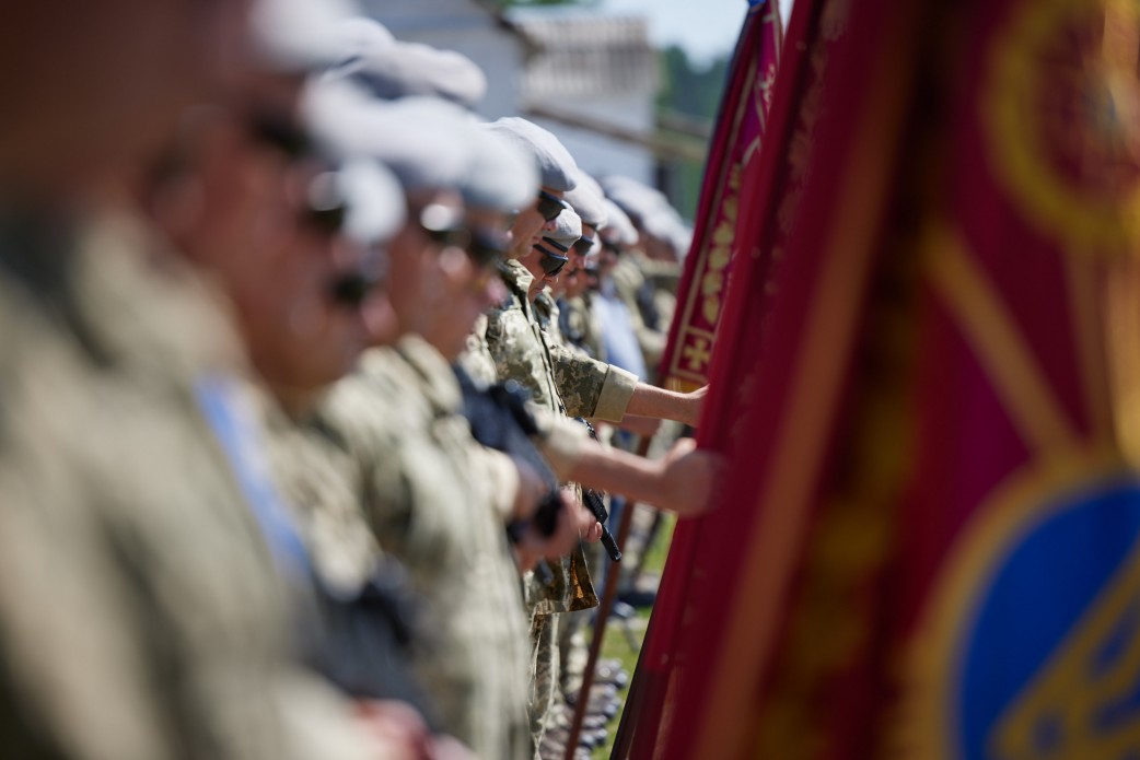 Українські військові