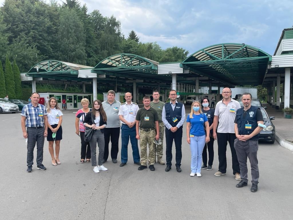 ВООЗ інспектує КПП на Львівщині та Закарпатті