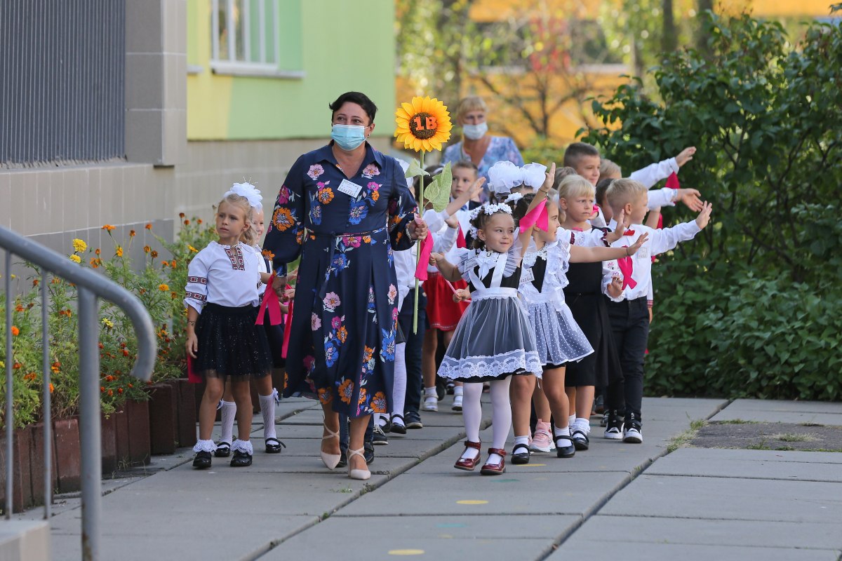 Як нарахувати доплату за класне керівництво вчителям: консультація фахівців