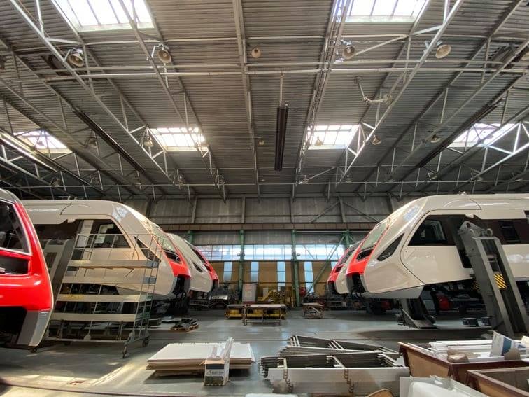 Укрзалізниця отримає перші два вагони від Крюківського заводу до Дня Незалежності