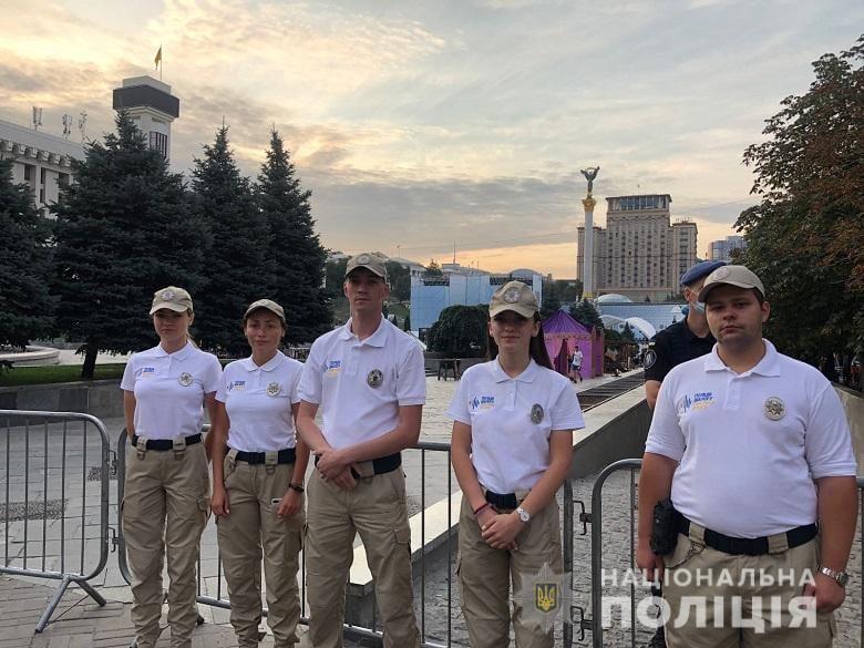 Порядок у Києві забезпечуватимуть 10 тисяч поліціянтів (фото)