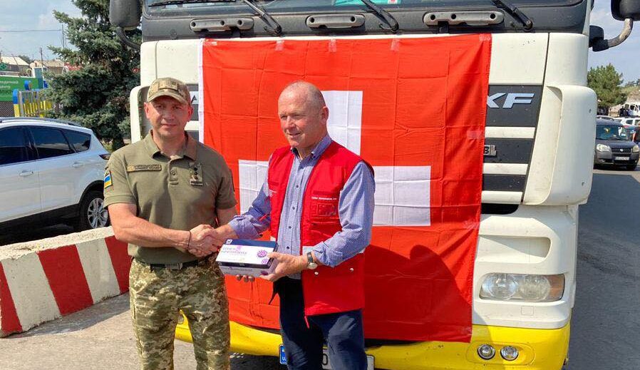 Швейцария отправила Украине 1,5 млн экспресс-тестов на коронавирус