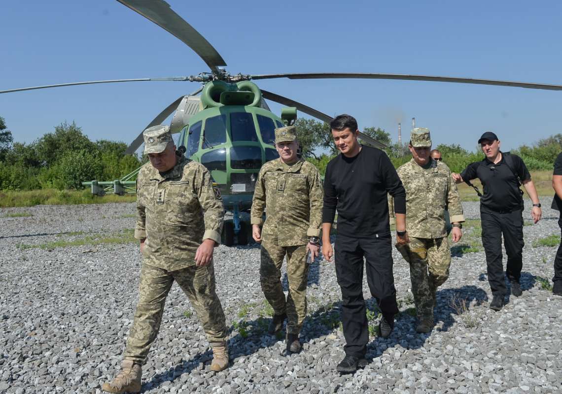 Разумков заявил о необходимости круглосуточного наблюдения миссией ОБСЕ за ситуацией на Донбассе