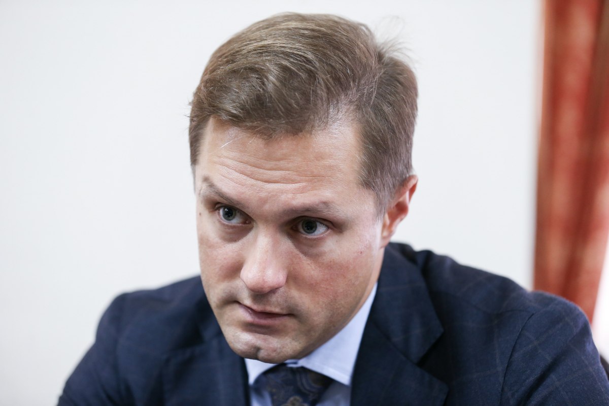 Хто тримає ринок тютюну, розмови з Зеленським та конфлікти з Гройсманом - інтерв'ю з ексголовою Антимонопольного комітету