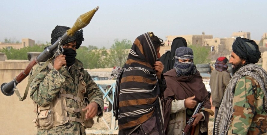 Украина пока не может осуществить эвакуацию граждан из Афганистана - Кулеба