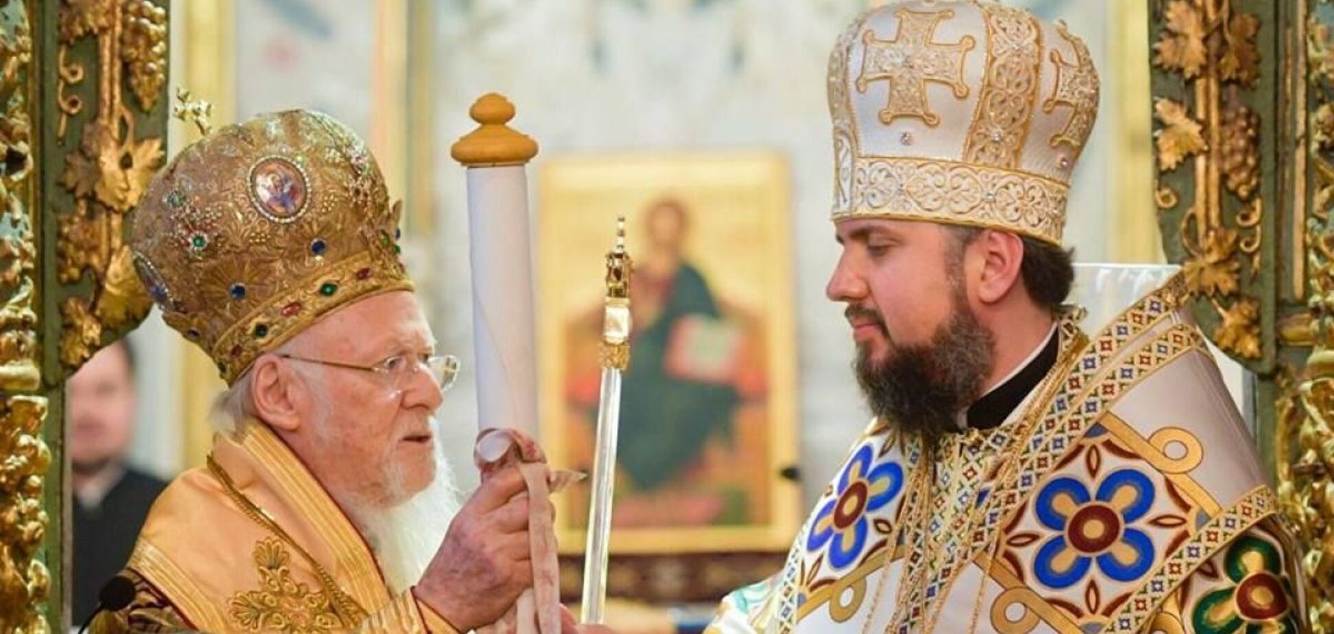 На праздничную литургию к Варфоломею не будут пускать с едой и водой (трансляция)