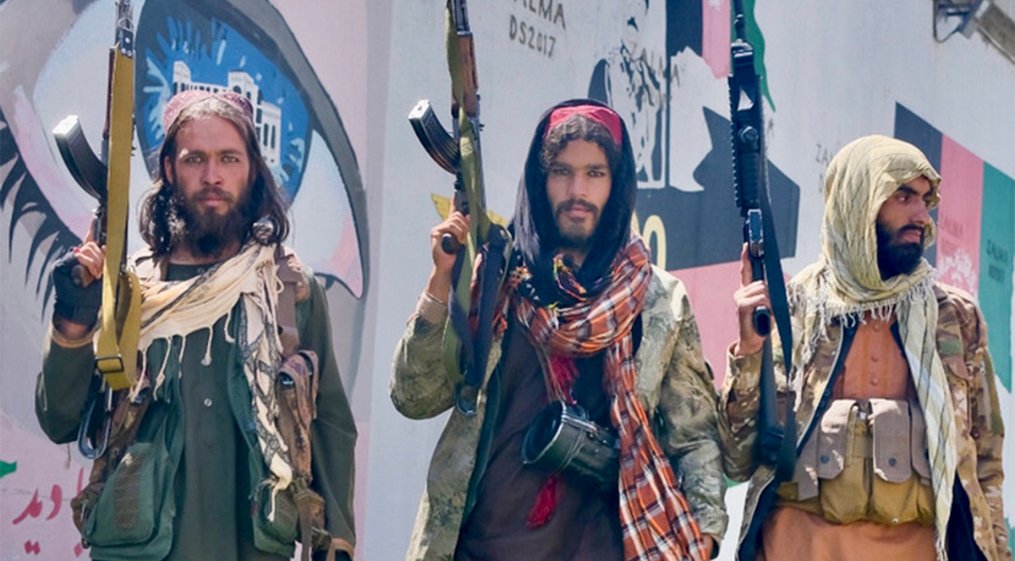 Таліби захопили Афганістан: чи закінчилась 20-річна війна та хто "здав" країну