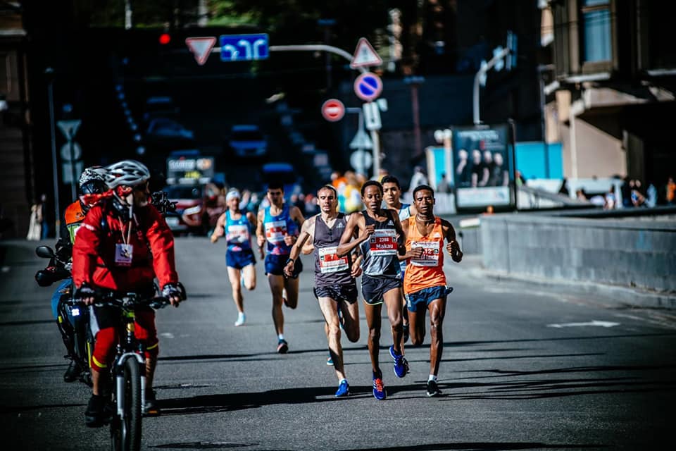 Массовое перекрытие улиц в Киеве 18 и 19 сентября: причины