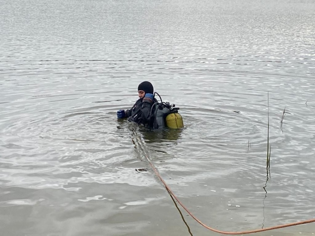 Тела двух мужчин обнаружили в киевском озере