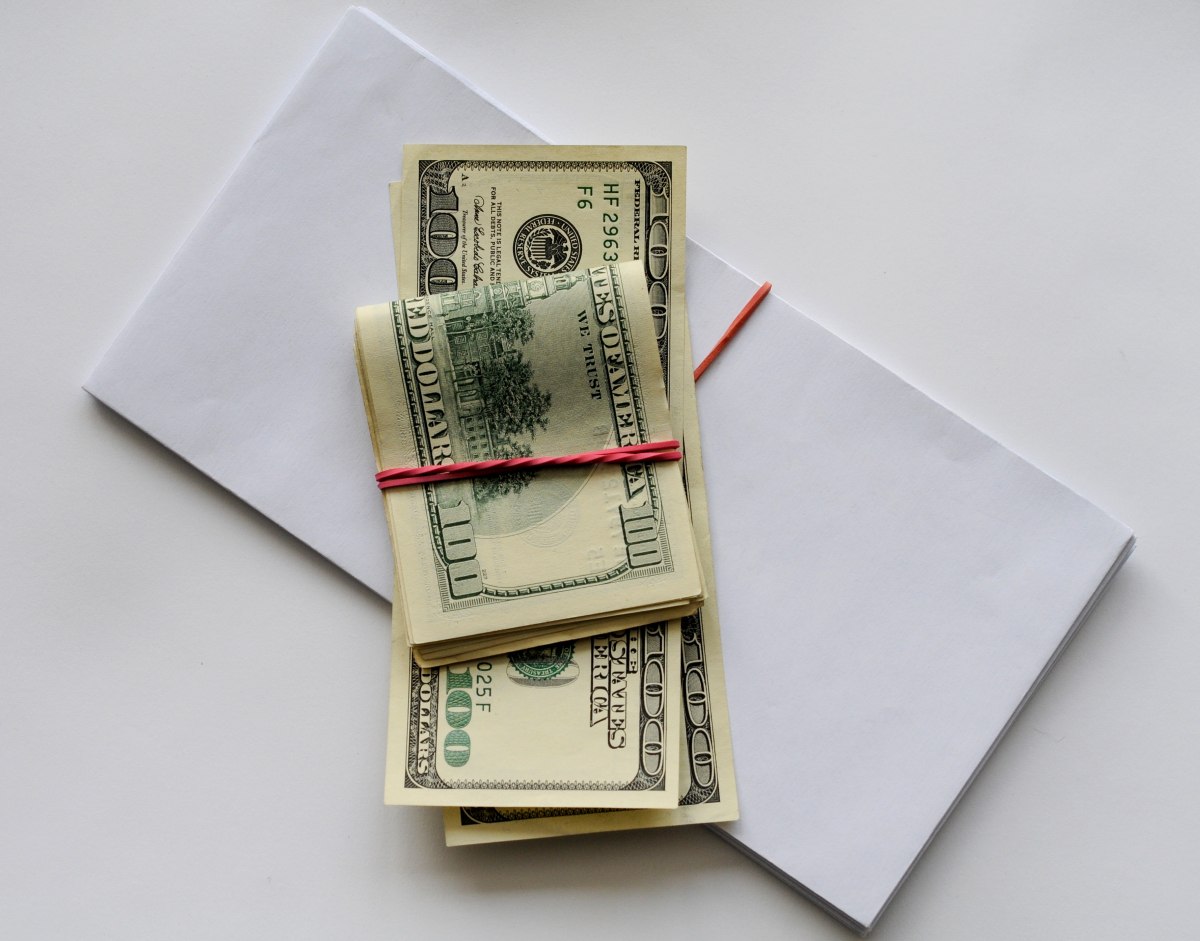 В Одесской области военный медик пытался подкупить сотрудника СБУ