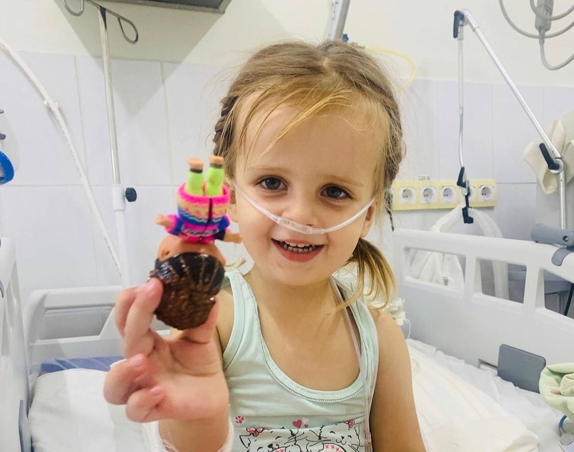 У Харківській лікарні 4-річну дівчинку прив'язували в реанімації