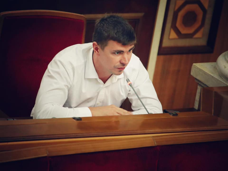 В МВД объяснили, чем были "следы от удушения" на шее умершего депутата Полякова