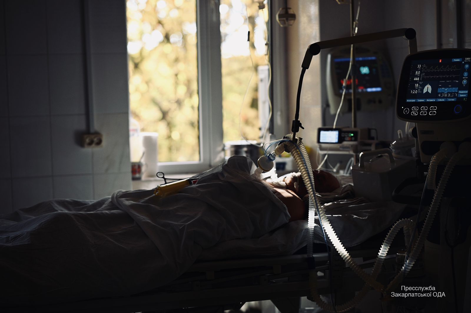 Штам "Дельта" більш заразний: лікарка пояснила, чому люди важче переносять хворобу