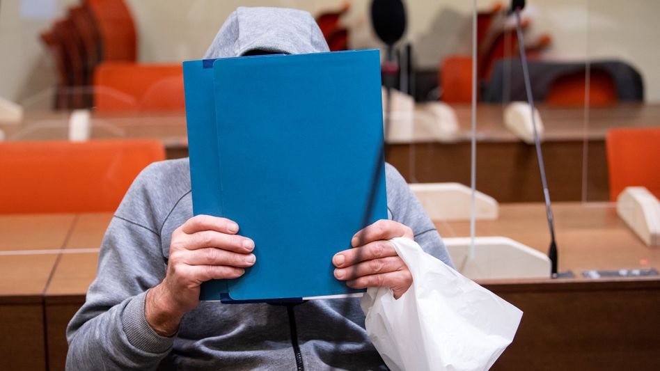 Псевдолікар-електрик проводив кастрацію чоловікам: один з "пацієнтів" загинув