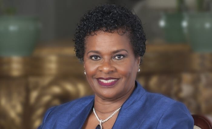 72-летняя женщина стала первым президентом Барбадоса