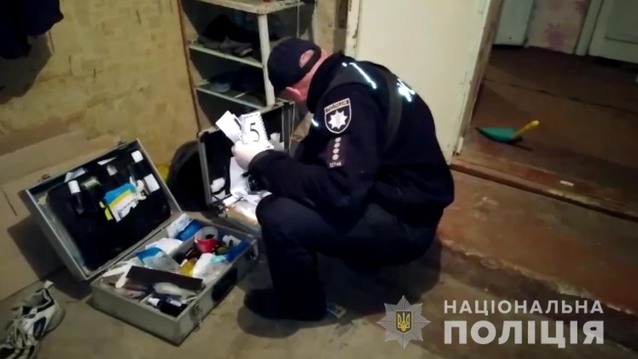 Мешканець Одеси знайшов тіло квартиранта у туалеті - відео