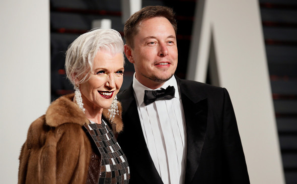 Матір Ілона Маска розповіла, як виховати успішних дітей