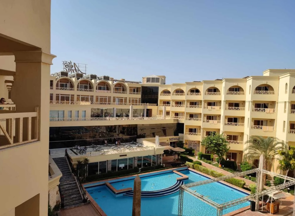 Госпіталізовували в тяжкому стані: в Єгипті отруїлися українці