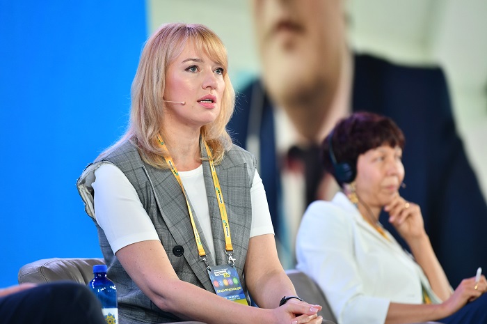 "Слуга народа" открывает новые партийные офисы во время войны - Шуляк