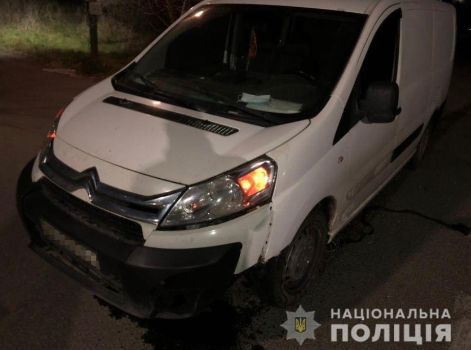 Фургон сбил велосипедиста во Львовской области: есть жертва