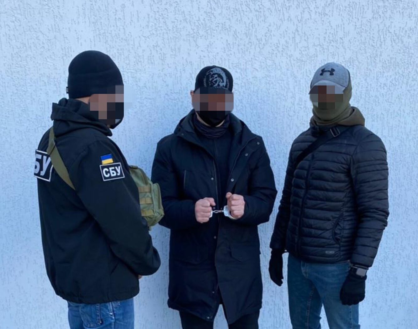 Перебував у розшуку: СБУ затримала ватажка бойовиків "ЛНР" - фото