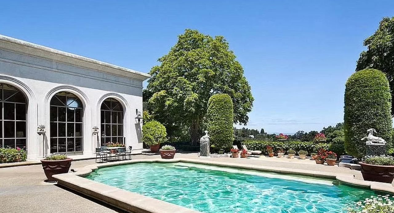 Илон Маск продал дом за 30 млн долларов в Калифорнии – Daily Mail