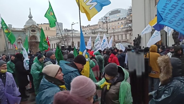 Рассмотрят отсрочку РРО для "единщиков": Рада соберется на внеочередное заседание (видео)