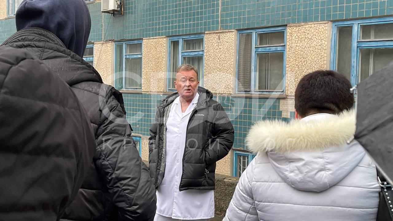 Кілька місяців без зарплати: у Кривому Розі протестують медики