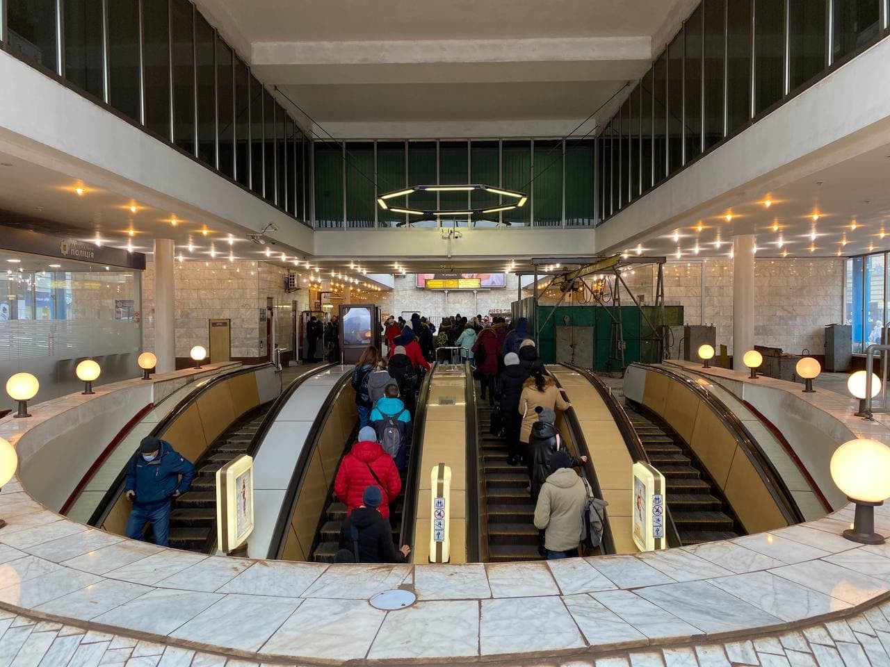 Стало відомо, скільки пасажирів перевіз Київський метрополітен в 2021 році