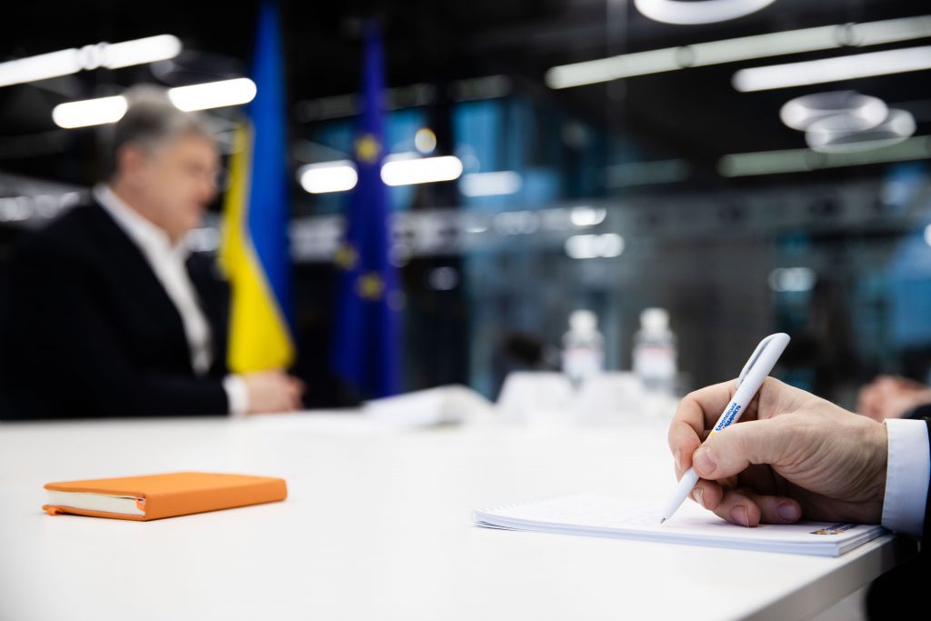 "Угольное дело" Порошенко: суд продолжит заседание 19 января