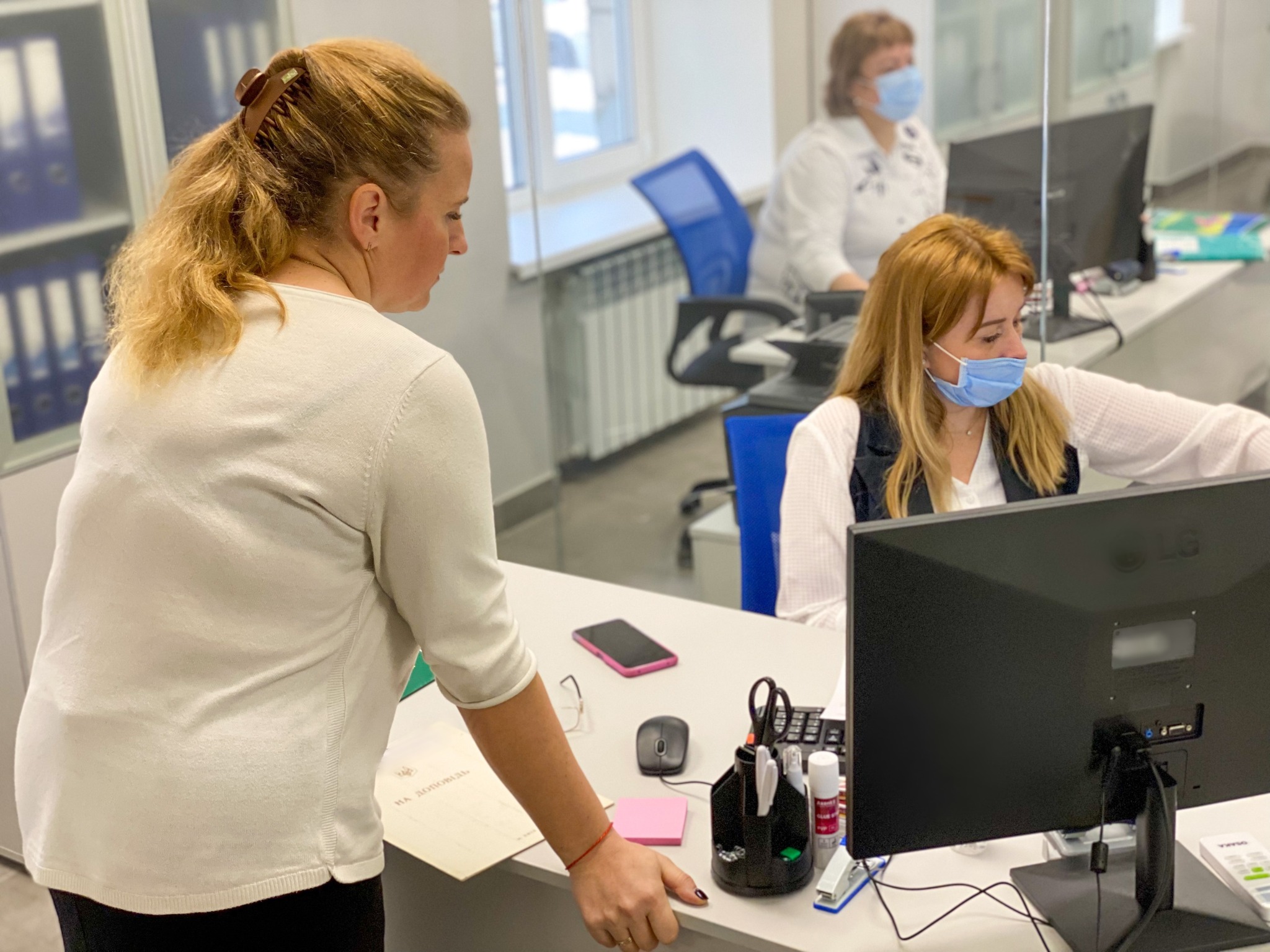 ЦНАП возобновляют работу в Киевской области: заработало уже 45 учреждений