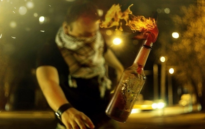 Как изготовить коктейль Молотова: пошаговая инструкция