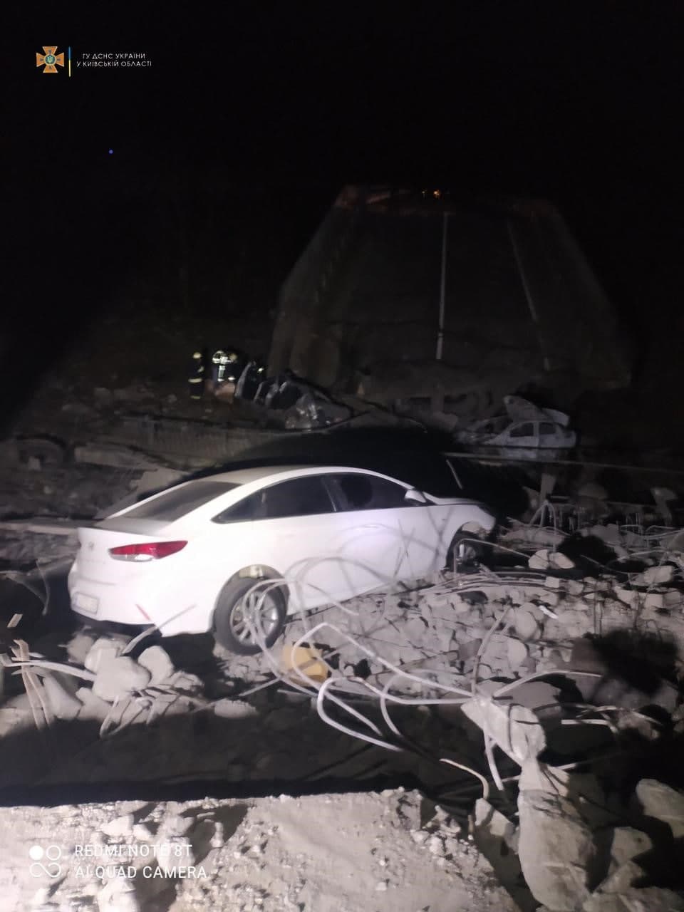 Автомобілі впали з мосту на Київщині: загинула дитина, чотири людини постраждали