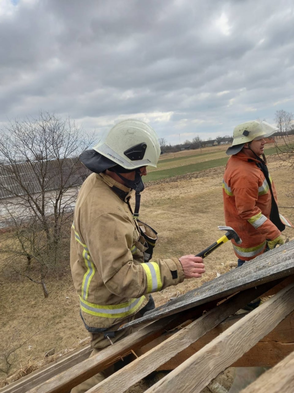 Російські військові завдали ракетних ударів по селах на Житомирщині / Фото: t.me/dsns_telegram
