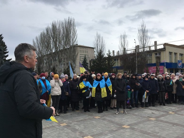 Митинг против российских оккупантов в Голой Пристане / Фото: Информационное сопротивление