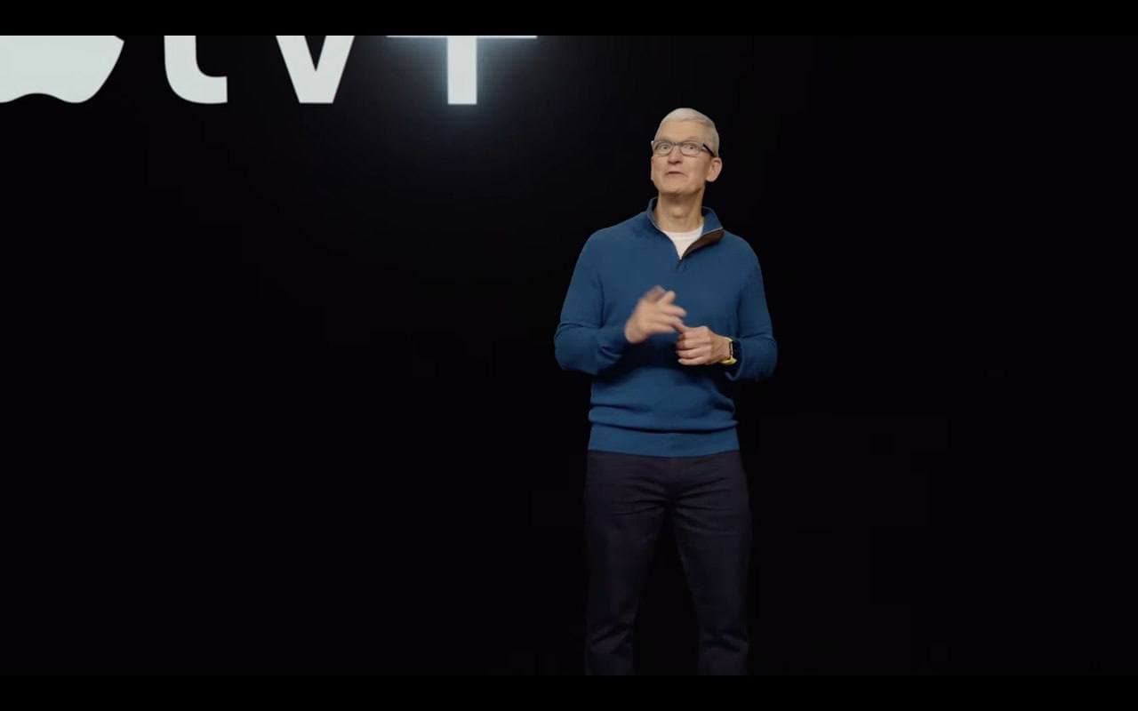 Тім Кук з'явився на презентації Apple у синьому светрі та жовтих Apple Watch